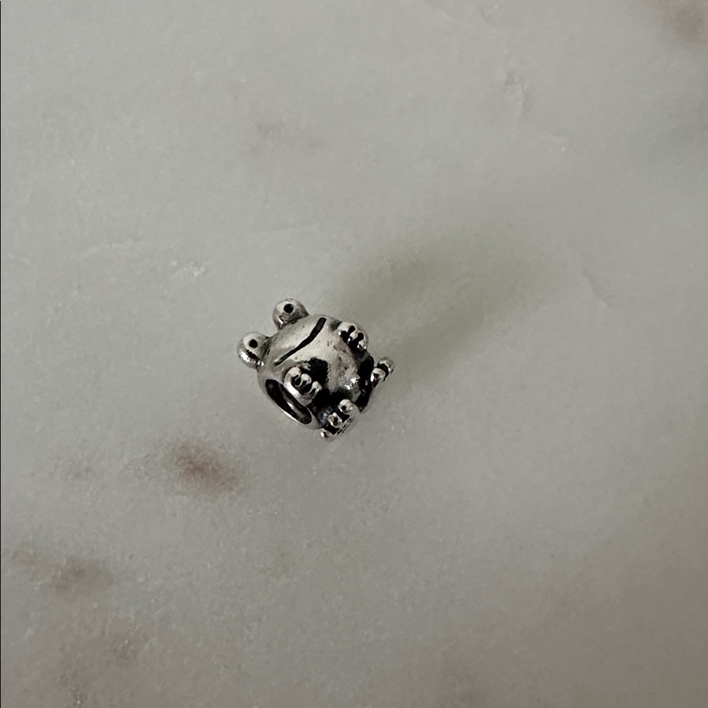 Pandora "Happy Frog" sterling silver charm - Picture 2 of 6